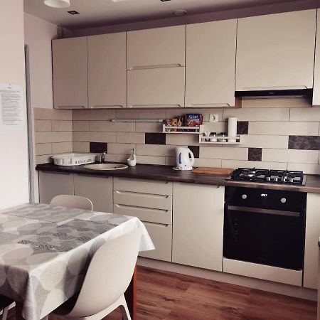 Lujzi Apartman Eger Exteriér fotografie