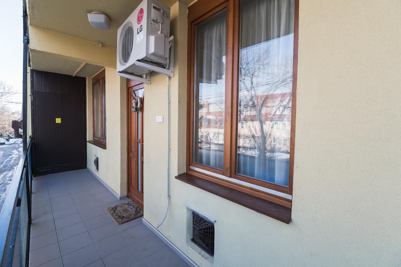 Lujzi Apartman Eger Exteriér fotografie